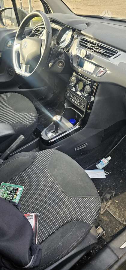 Citroen C3, 1.2 l., hatchback