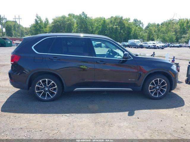 BMW X5, saloon / sedan