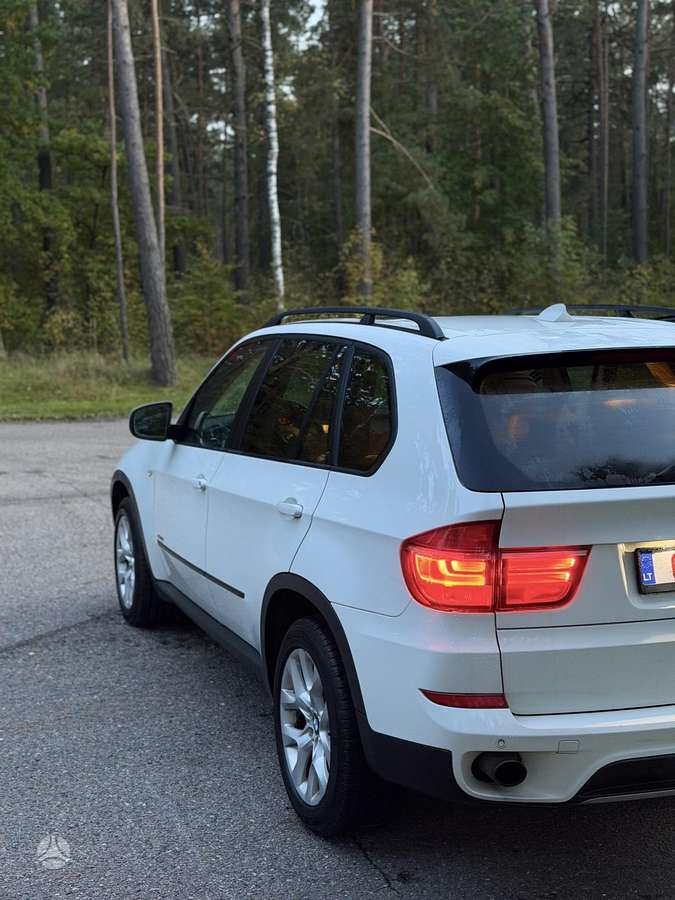 BMW X5, 3.0 l., off-road / crossover