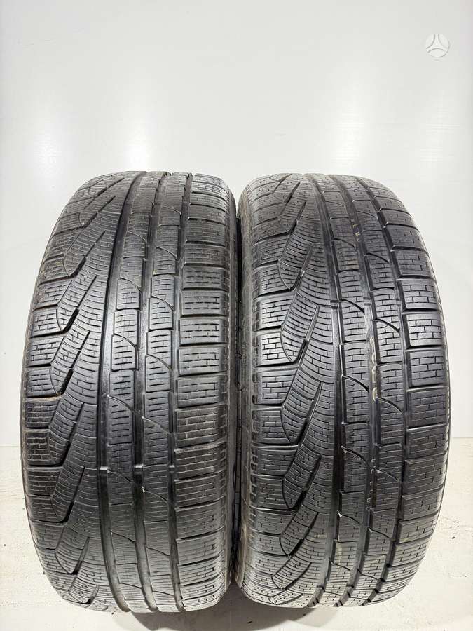 Pirelli Sottozero 3, winter 235/45 R20