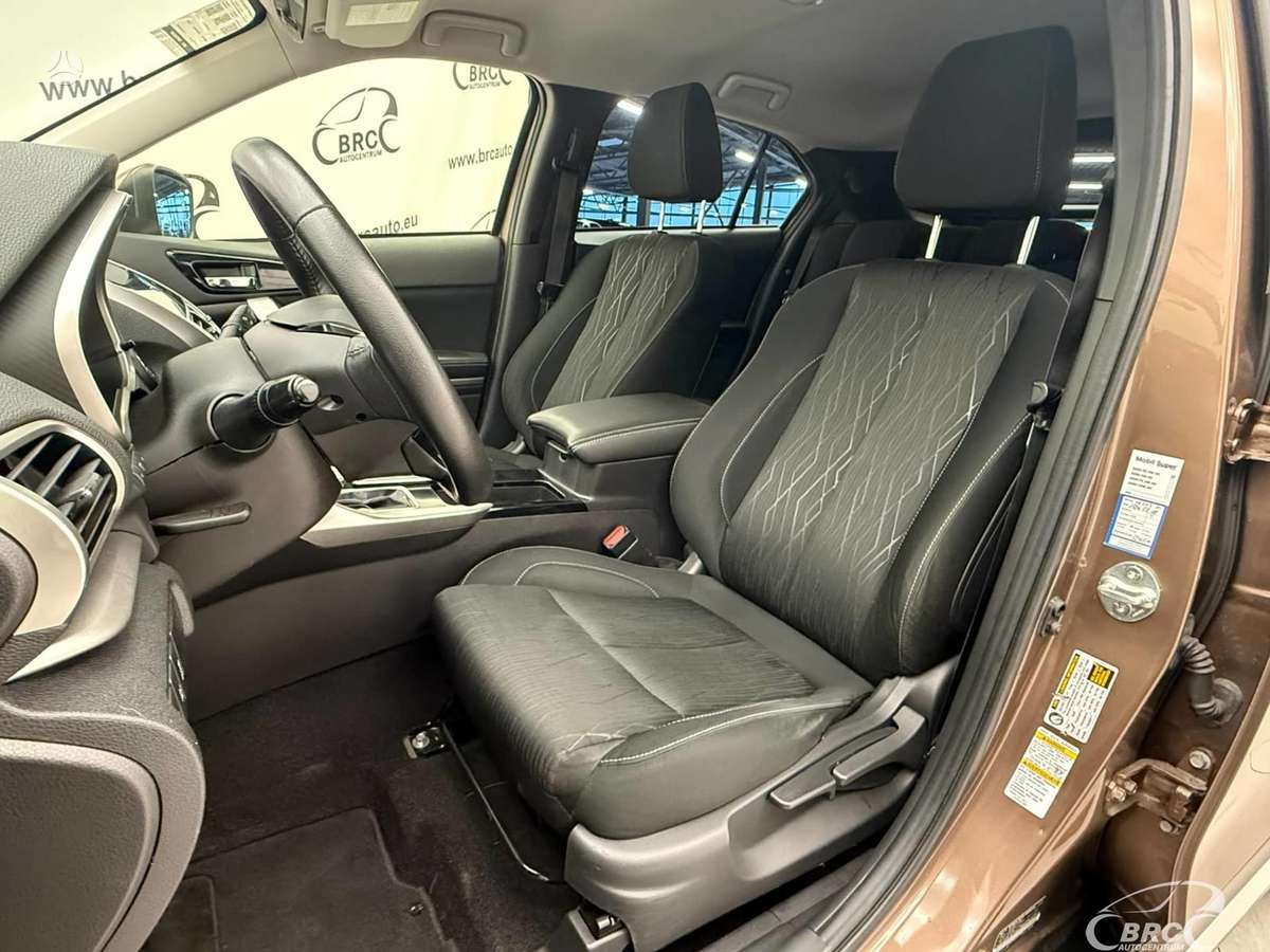 Mitsubishi Eclipse Cross, 1.5 l., off-road / crossover