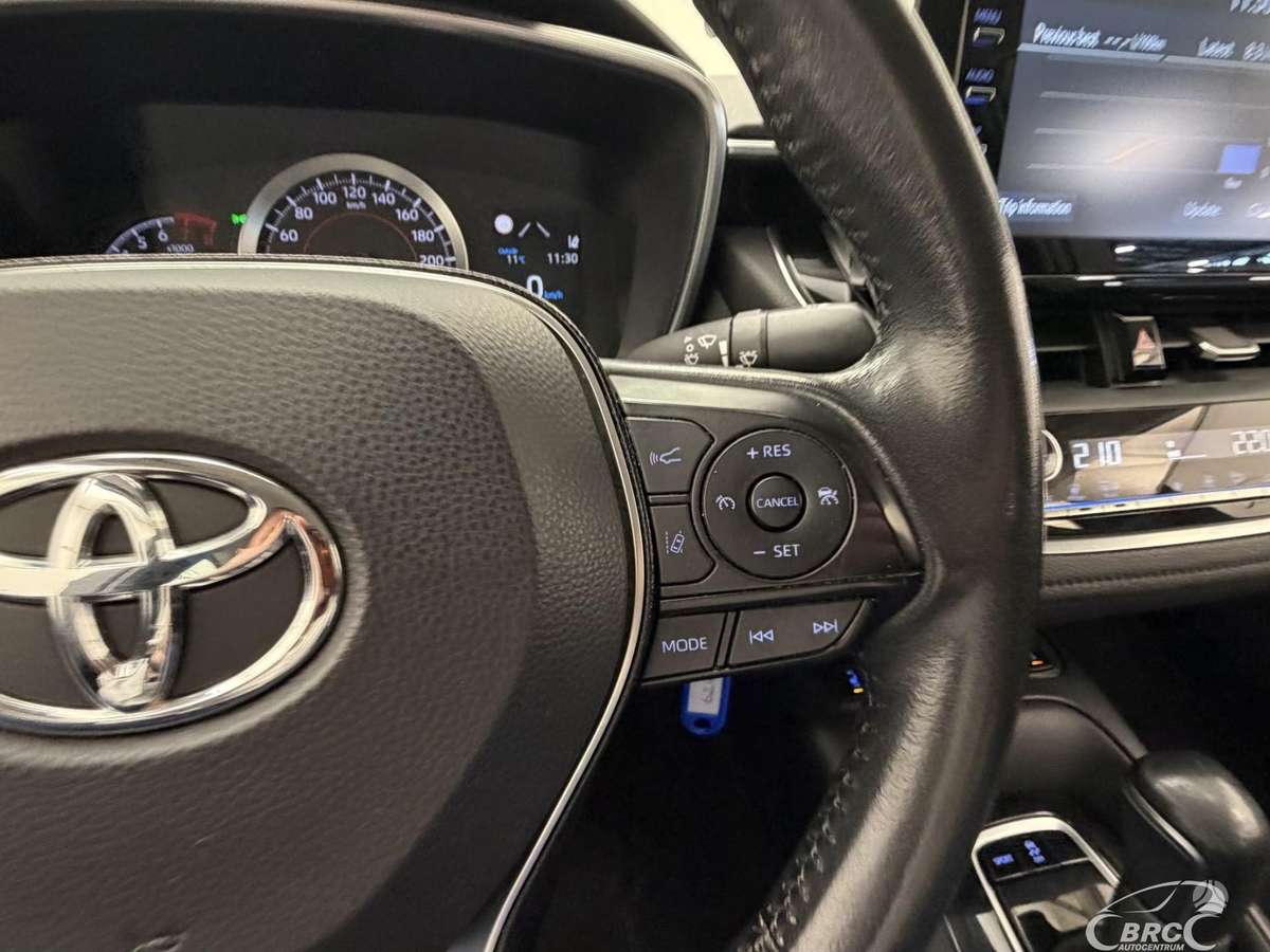 Toyota Corolla, 1.6 l., Седан