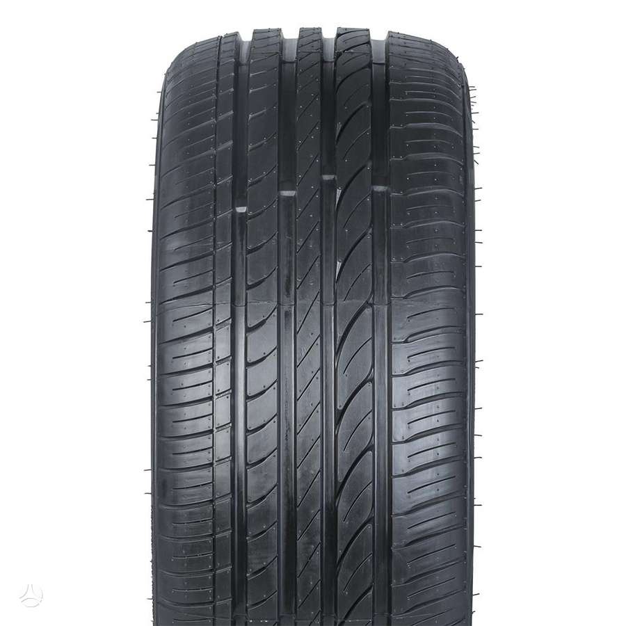 Leao Nova Force, summer 225/45 R19
