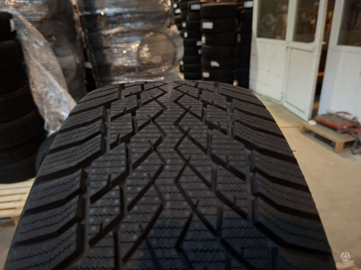 Sailun, žieminės 215/55 R16