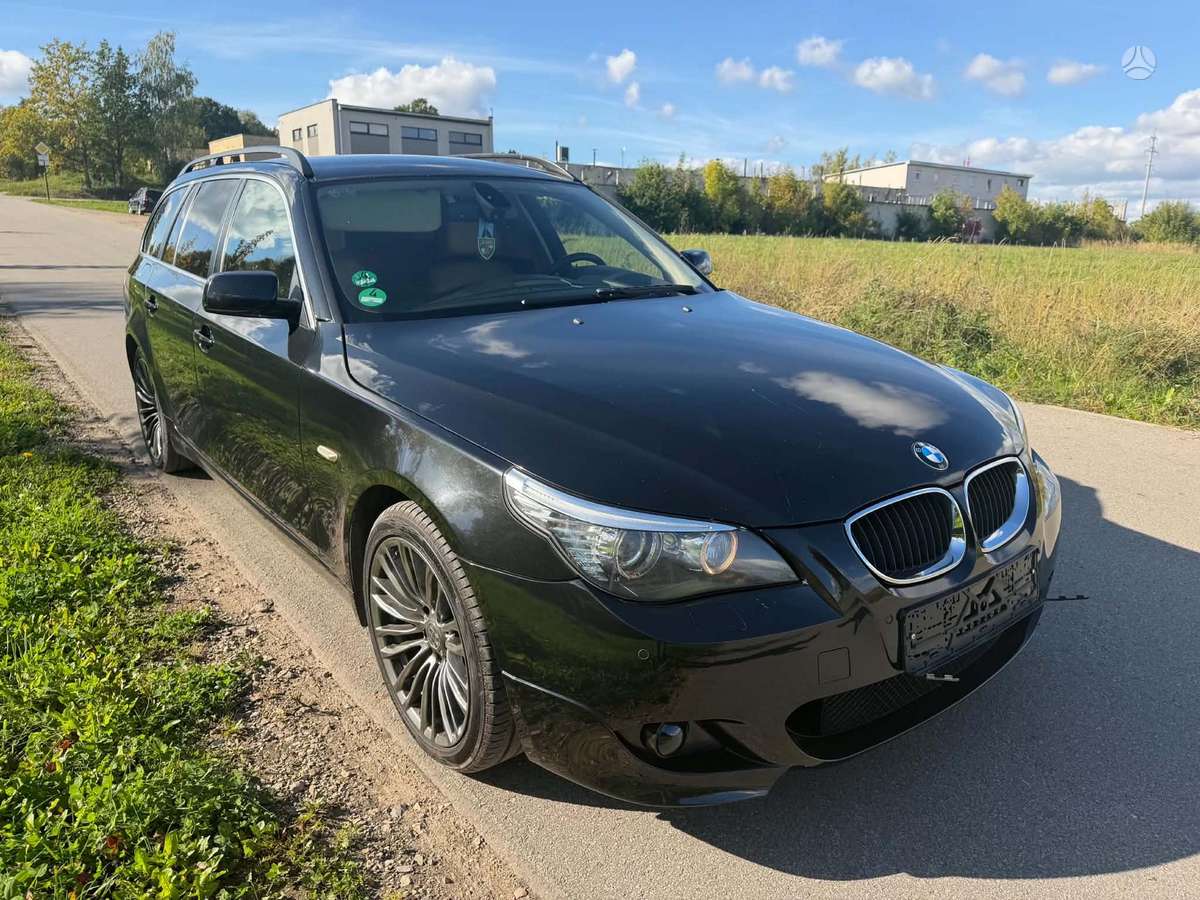 BMW 520, 2.0 l., wagon