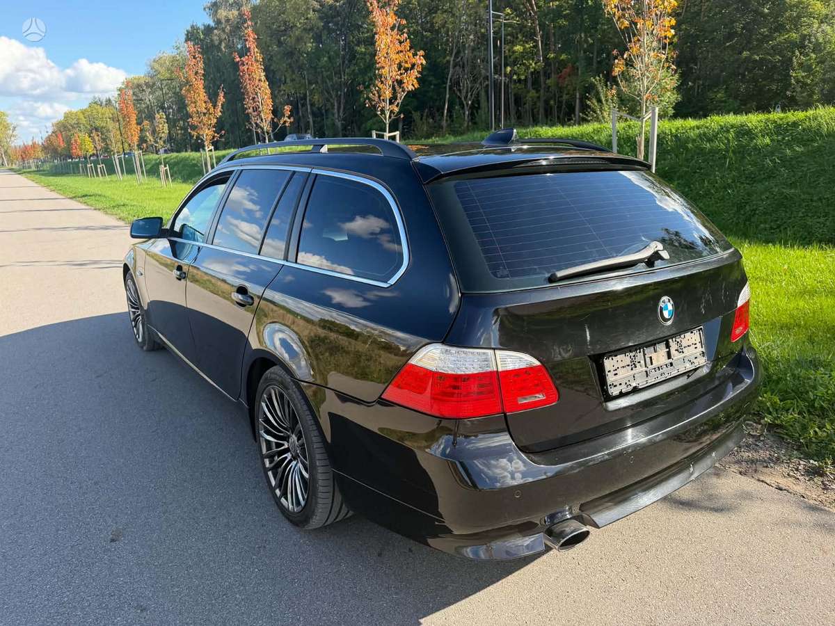BMW 520, 2.0 l., universalas