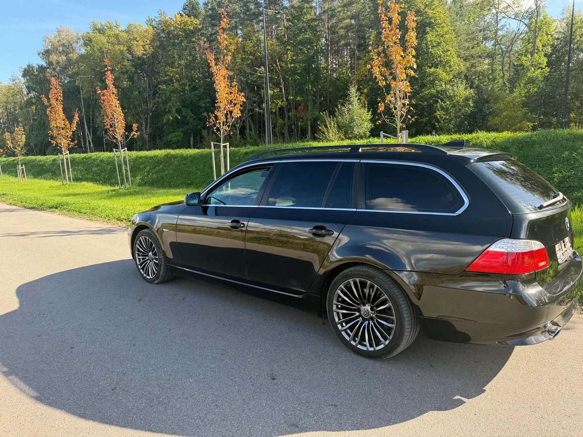 BMW 520, 2.0 l., wagon