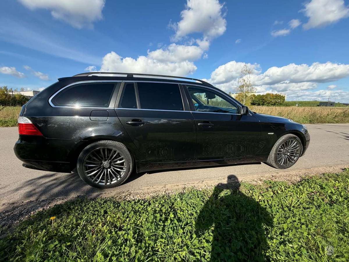 BMW 520, 2.0 l., universalas