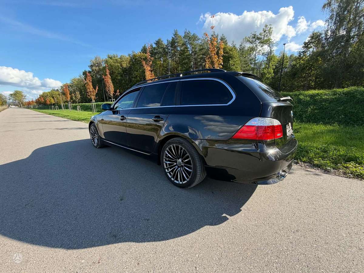 BMW 520, 2.0 l., Универсал