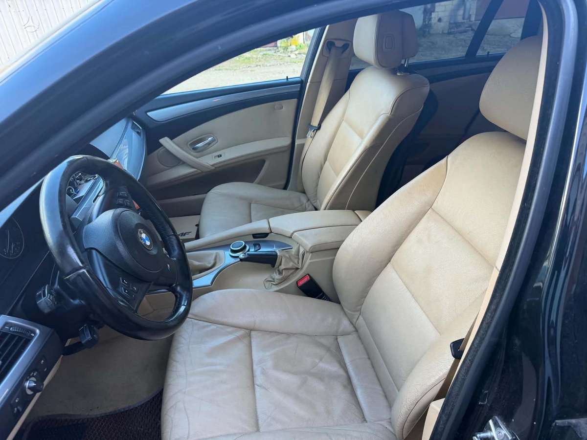 BMW 520, 2.0 l., wagon