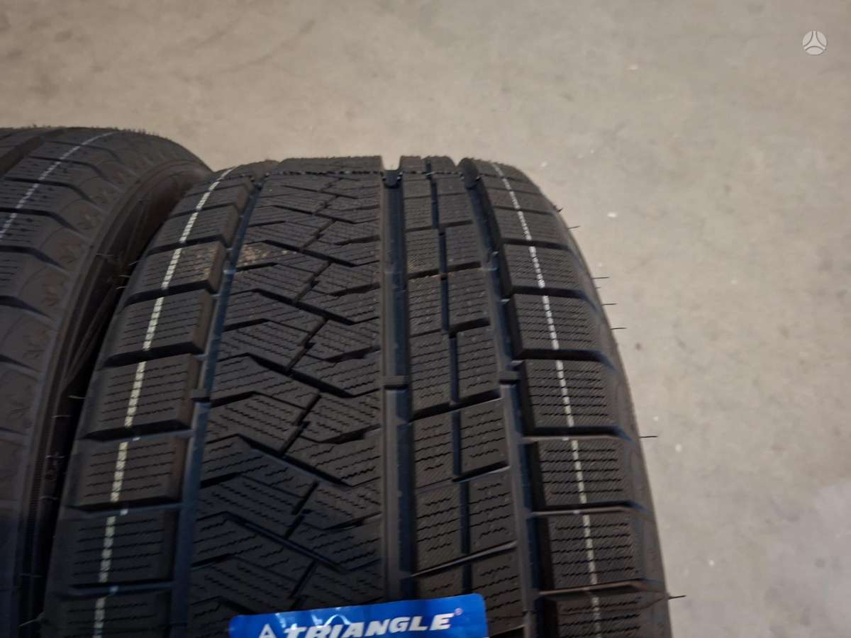 Triangle PL02, žieminės 235/45 R17