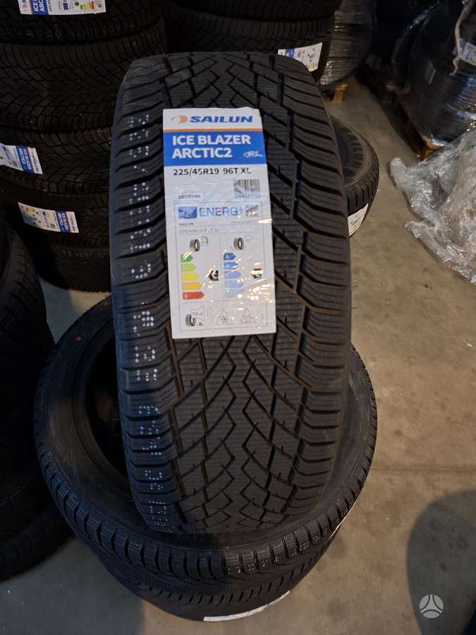 Sailun, зимние 225/45 R19