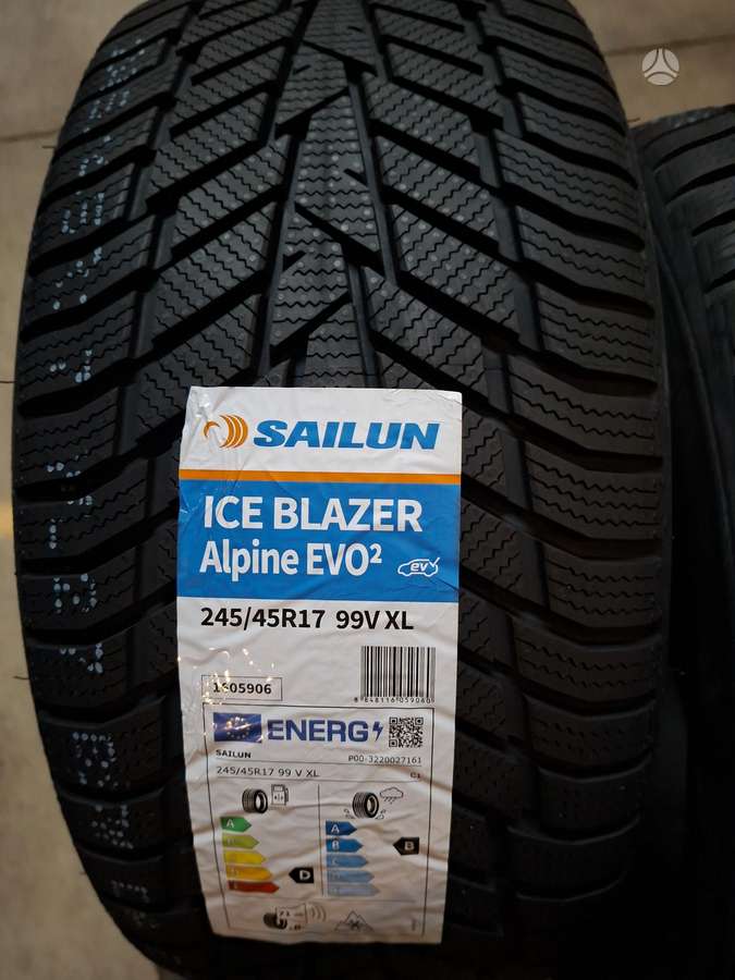 Sailun, žieminės 245/45 R17
