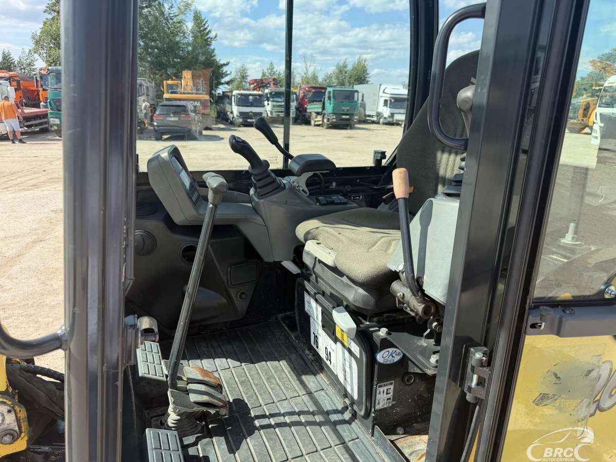 Yanmar SV26, mini ekskavatoriai