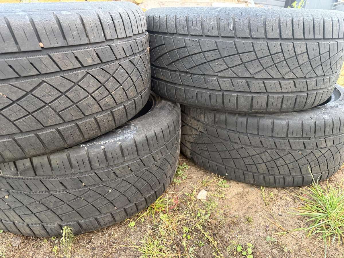 Continental, vasarinės 255/40 R19