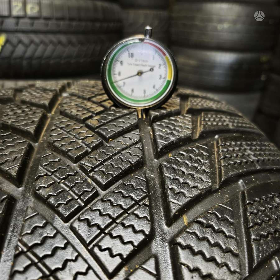 Bridgestone Blizzak lm001, winter 285/45 R21