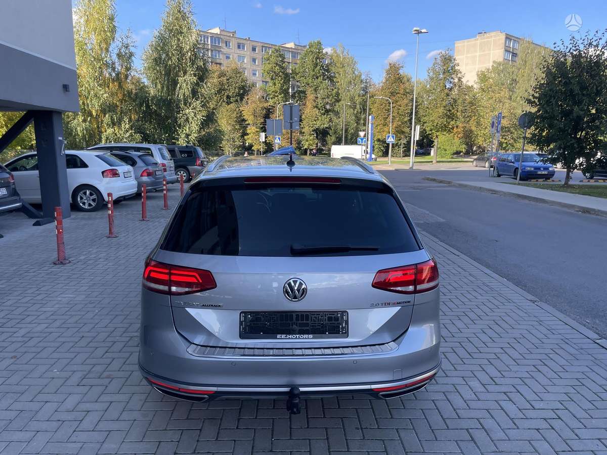 Volkswagen Passat, 2.0 l., Универсал