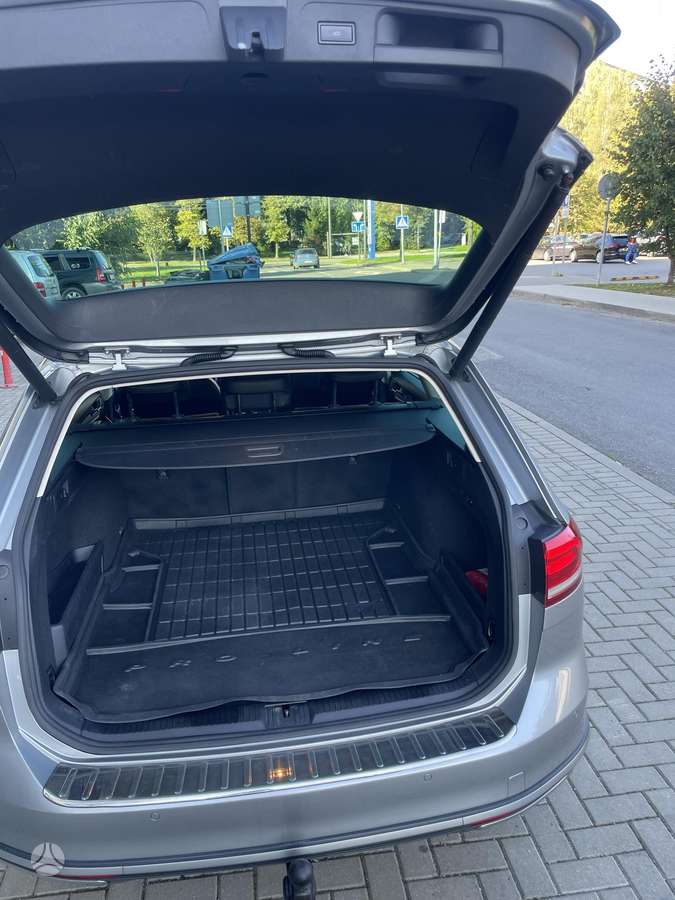 Volkswagen Passat, 2.0 l., Универсал