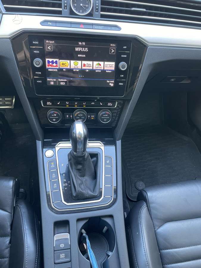 Volkswagen Passat, 2.0 l., Универсал