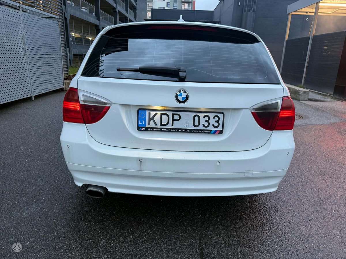 BMW 320, 2.0 l., universalas