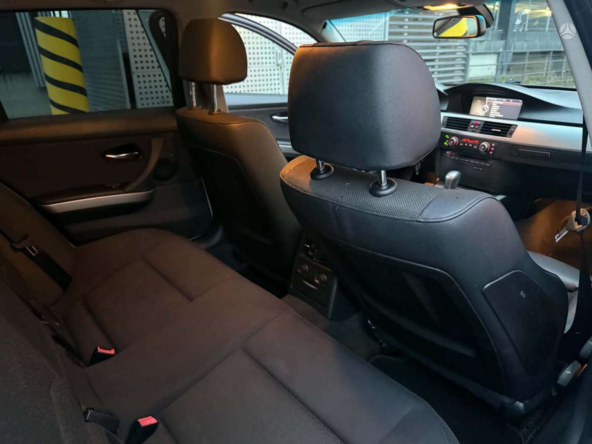 BMW 320, 2.0 l., Универсал