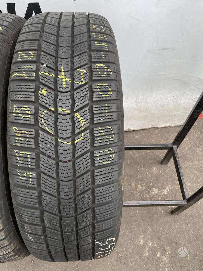 Continental WinterContact 8 S, winter 235/60 R20