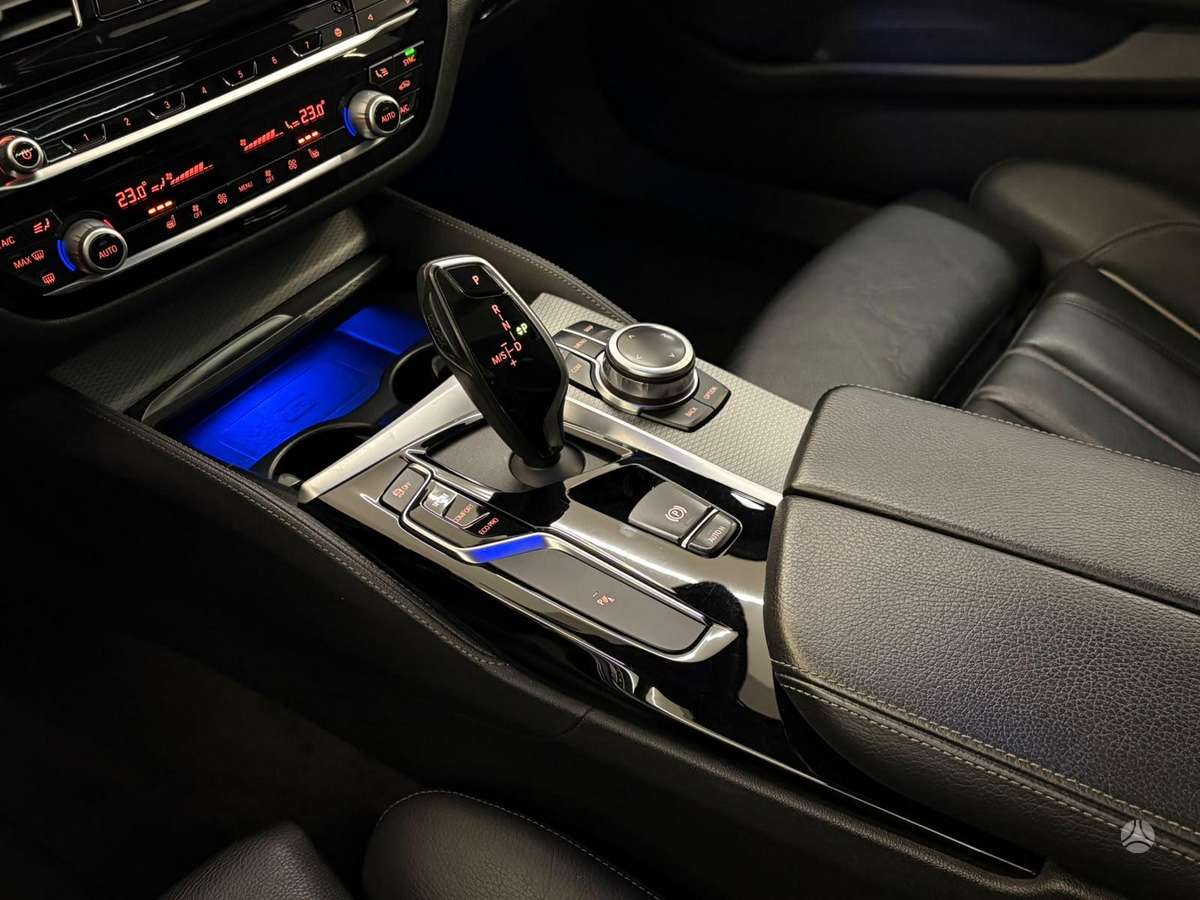 BMW 520, 2.0 l., Универсал