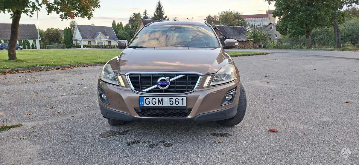 Volvo XC60 2009 — rear view