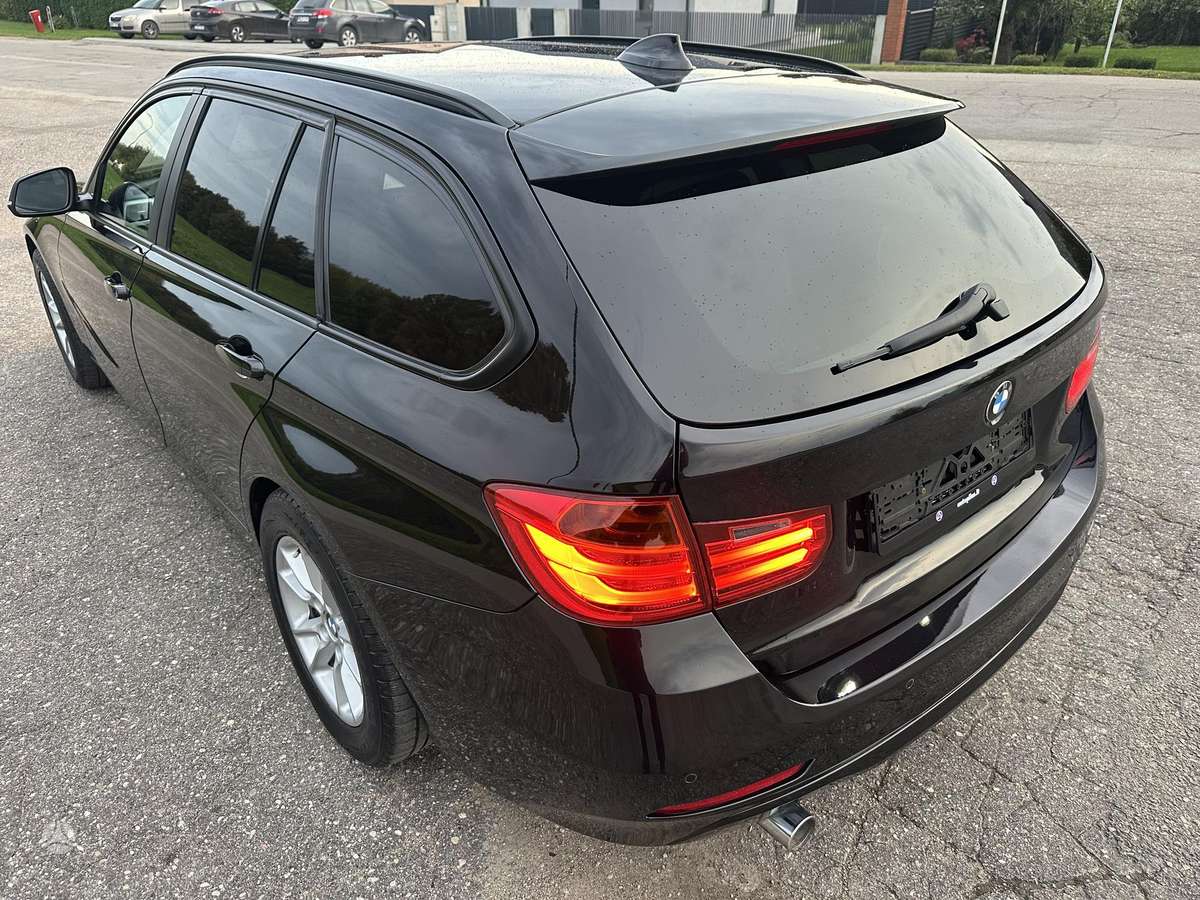 BMW 318, 2.0 l., wagon