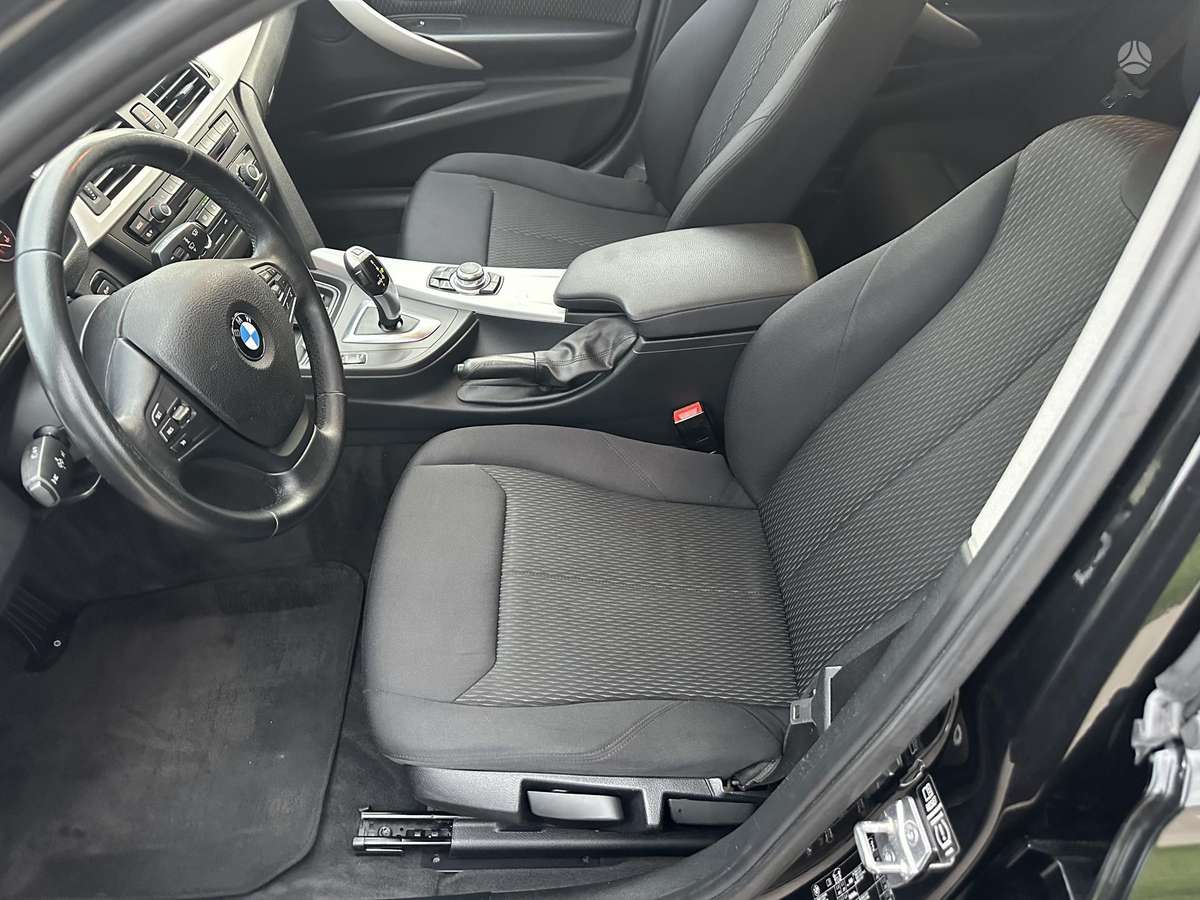 BMW 318, 2.0 l., wagon