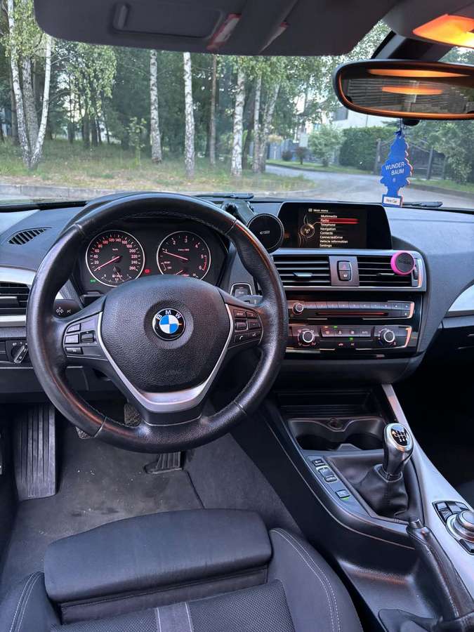 BMW 118, 2.0 l., hatchback