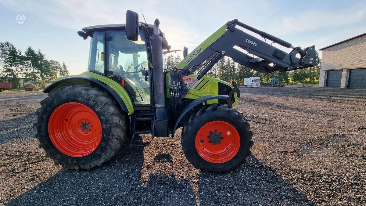 Claas ARION 430, тракторы