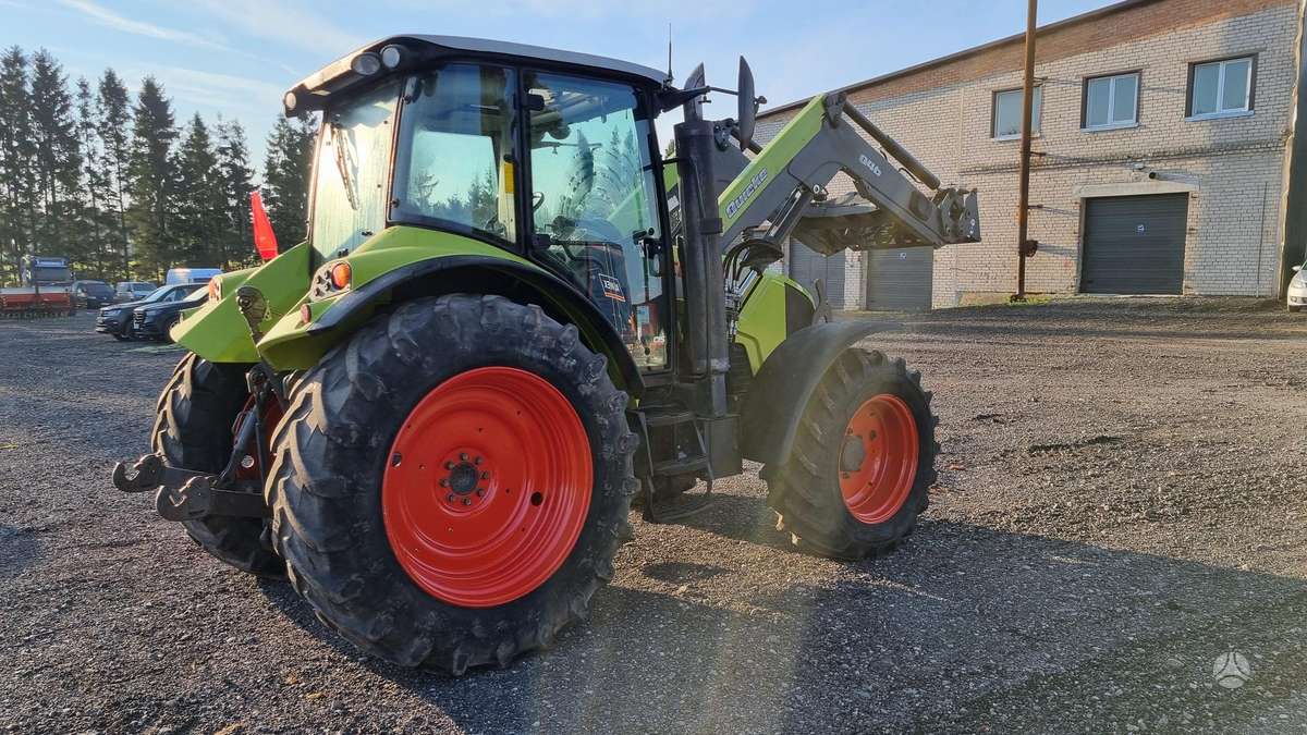 Claas ARION 430, тракторы