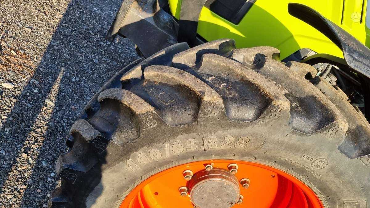 Claas ARION 430, тракторы