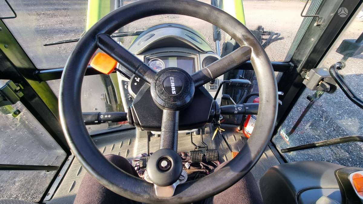 Claas ARION 430, traktoriai