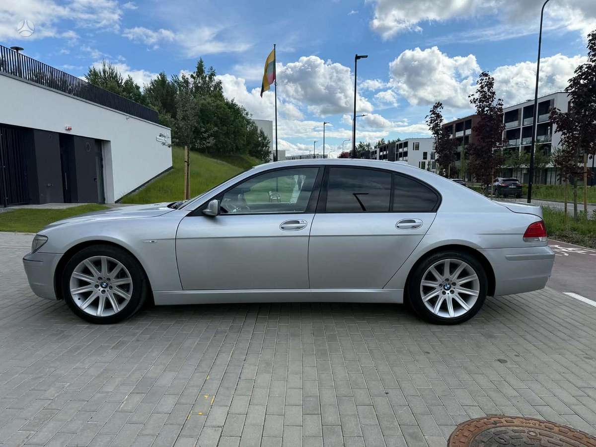 BMW 730, 3.0 l., sedanas