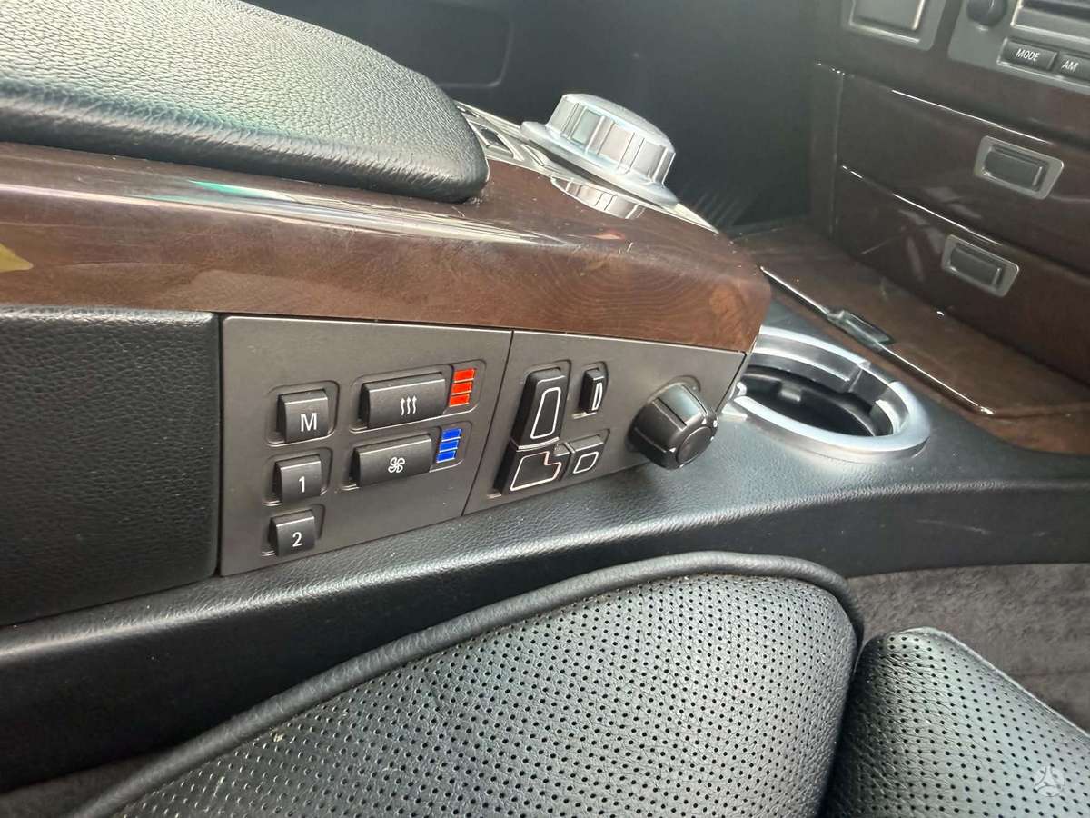 BMW 730, 3.0 l., Седан