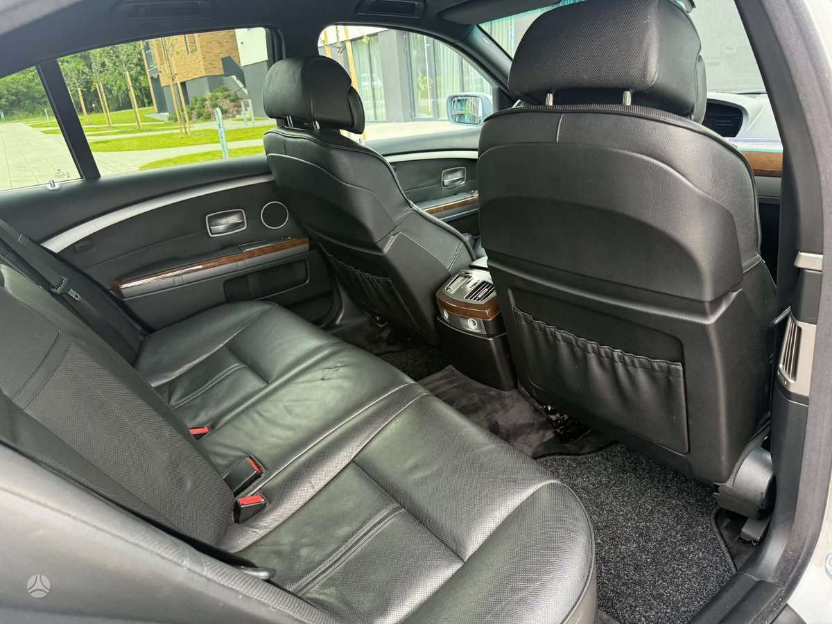 BMW 730, 3.0 l., Седан