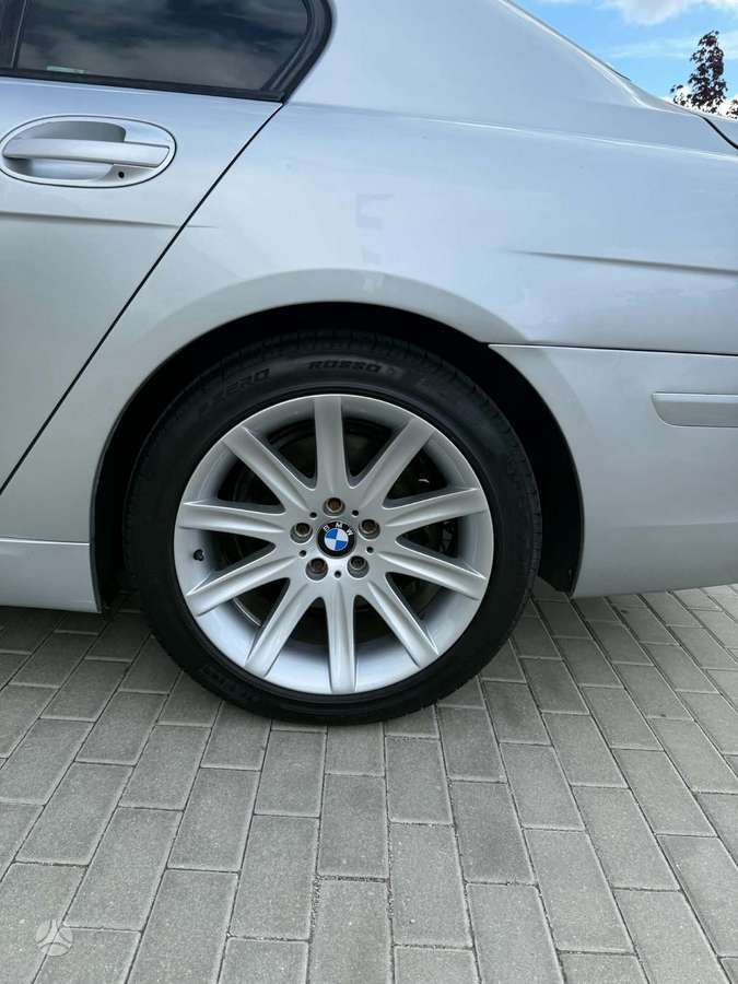 BMW 730, 3.0 l., sedanas