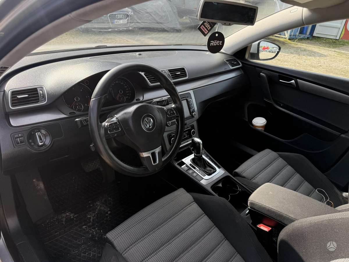 Volkswagen Passat, 2.0 l., Универсал