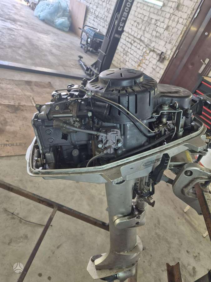 Honda BF5A, Četrtaktu piekaramais