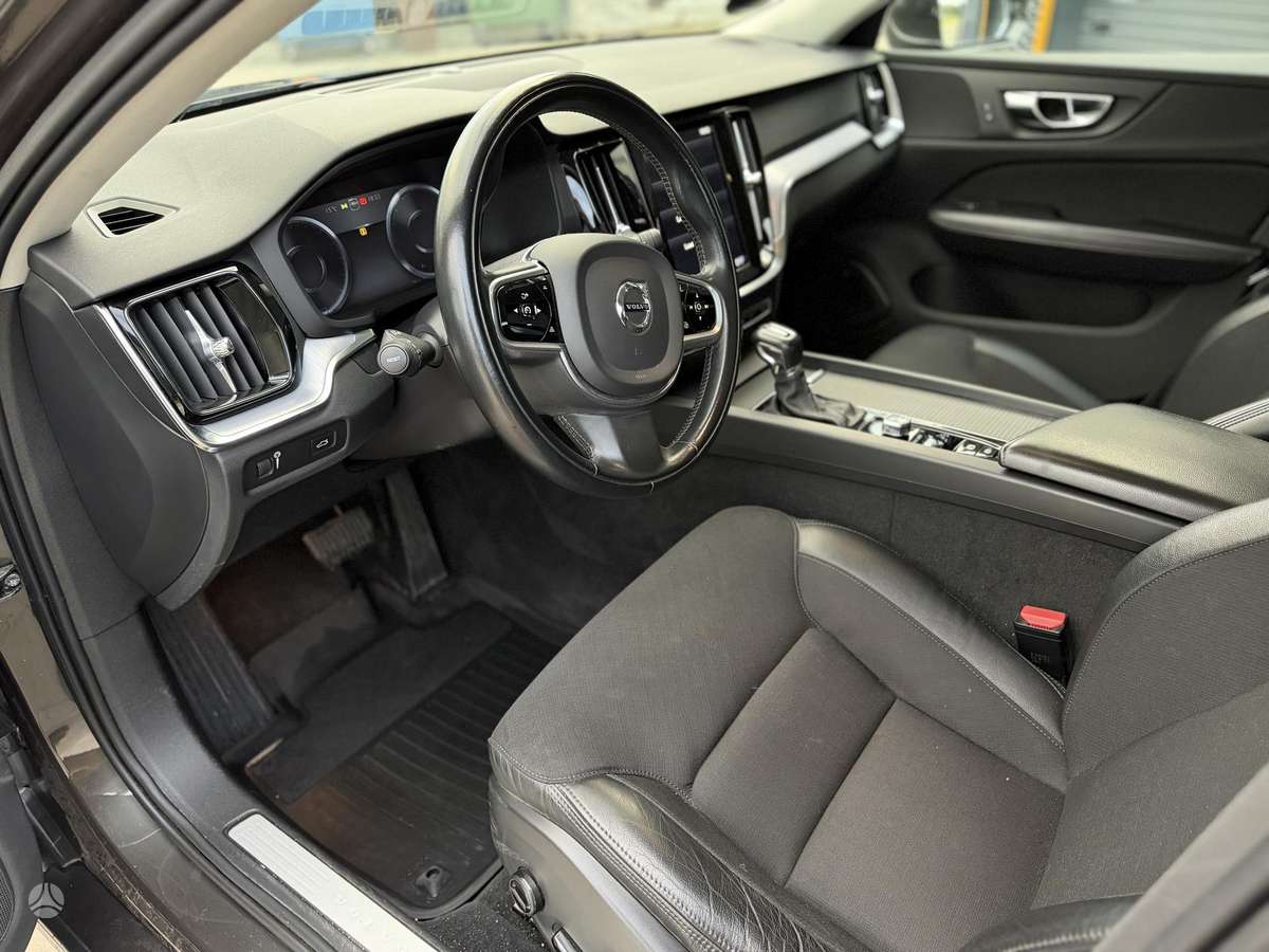 Volvo V60, 2.0 l., Универсал