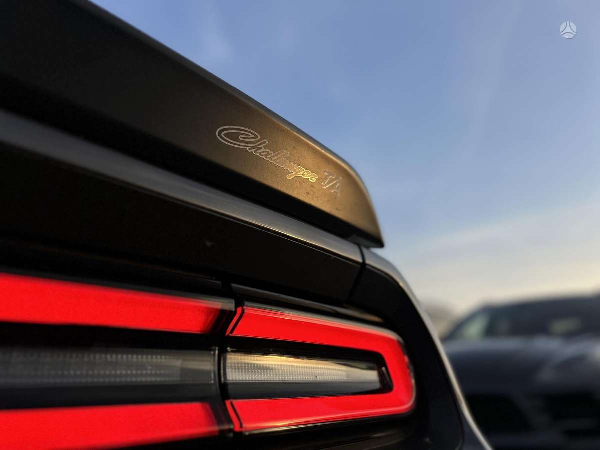 Dodge Challenger, 6.4 l., coupe
