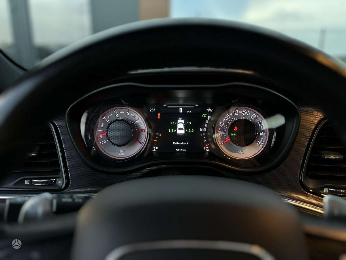 Dodge Challenger, 6.4 l., Купе (coupe)
