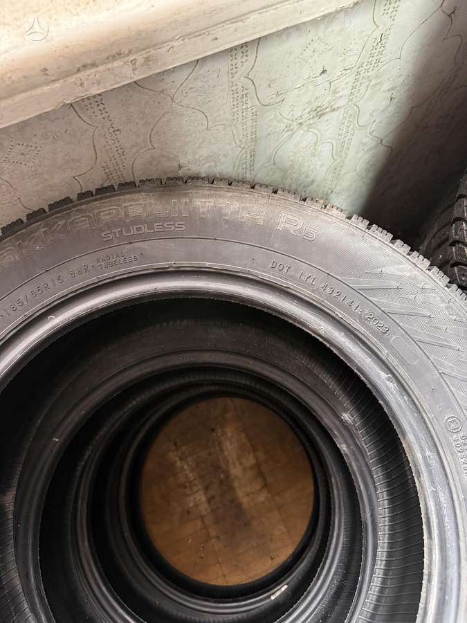 Nokian, žieminės 185/65 R15