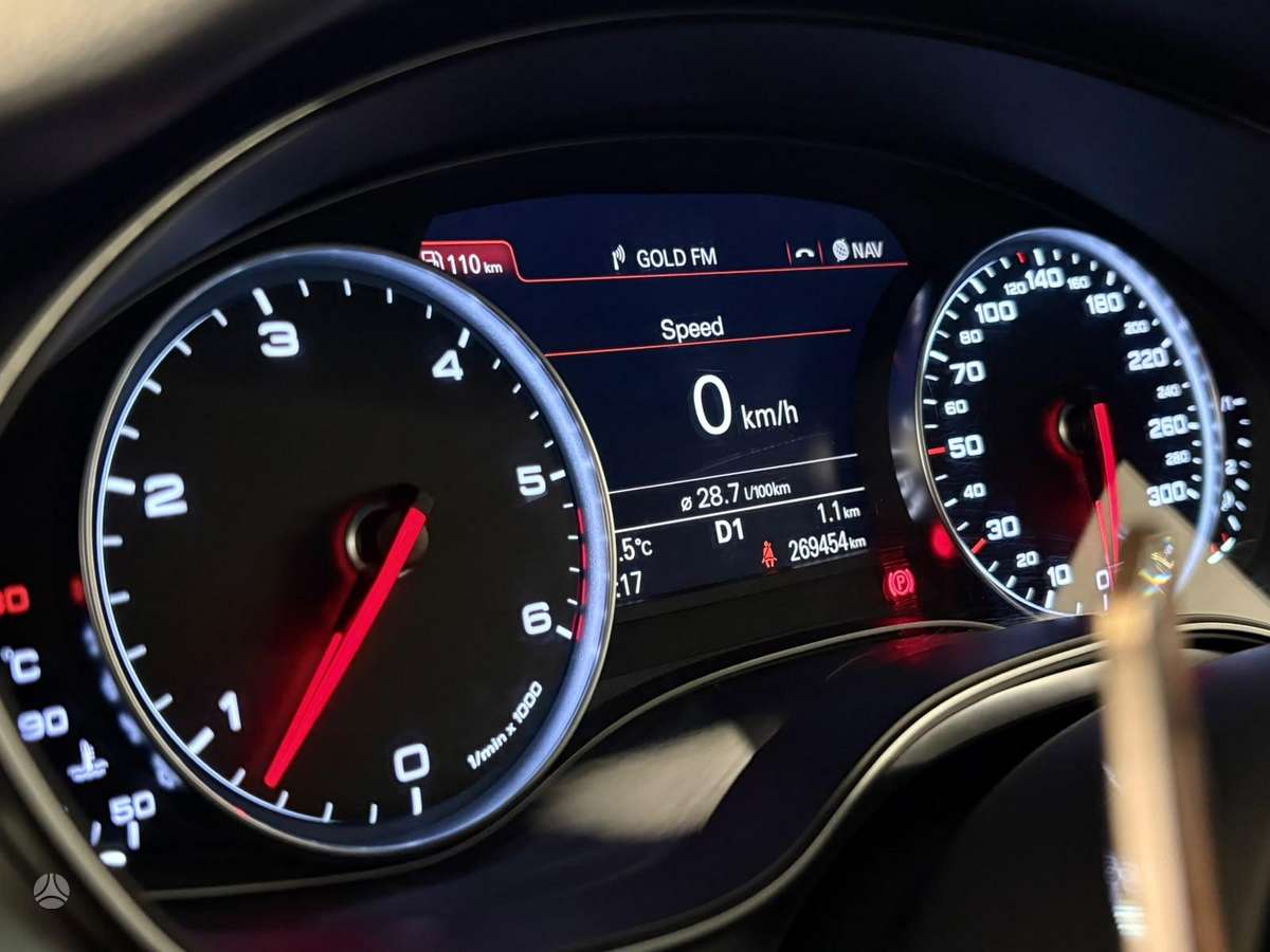 Audi A6, 3.0 l., universalas