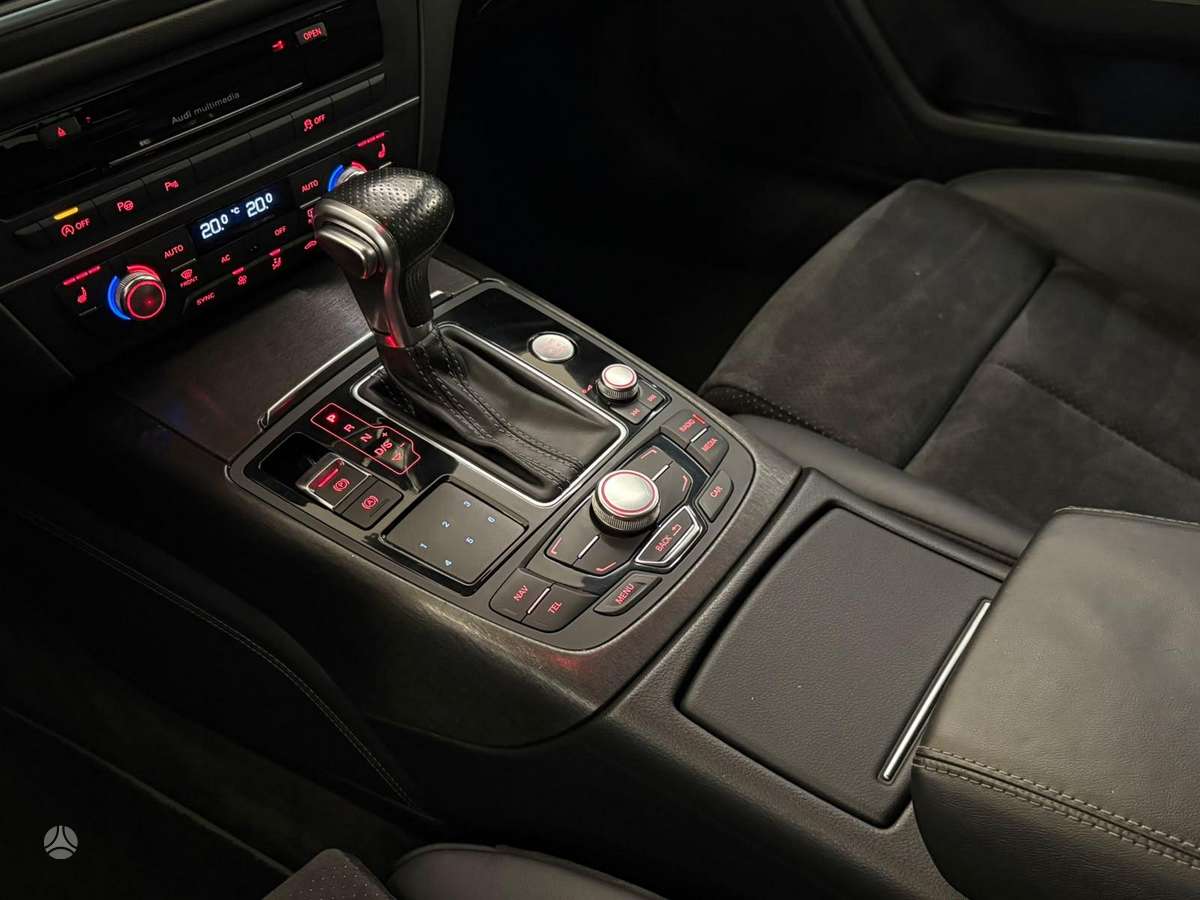 Audi A6, 3.0 l., universalas