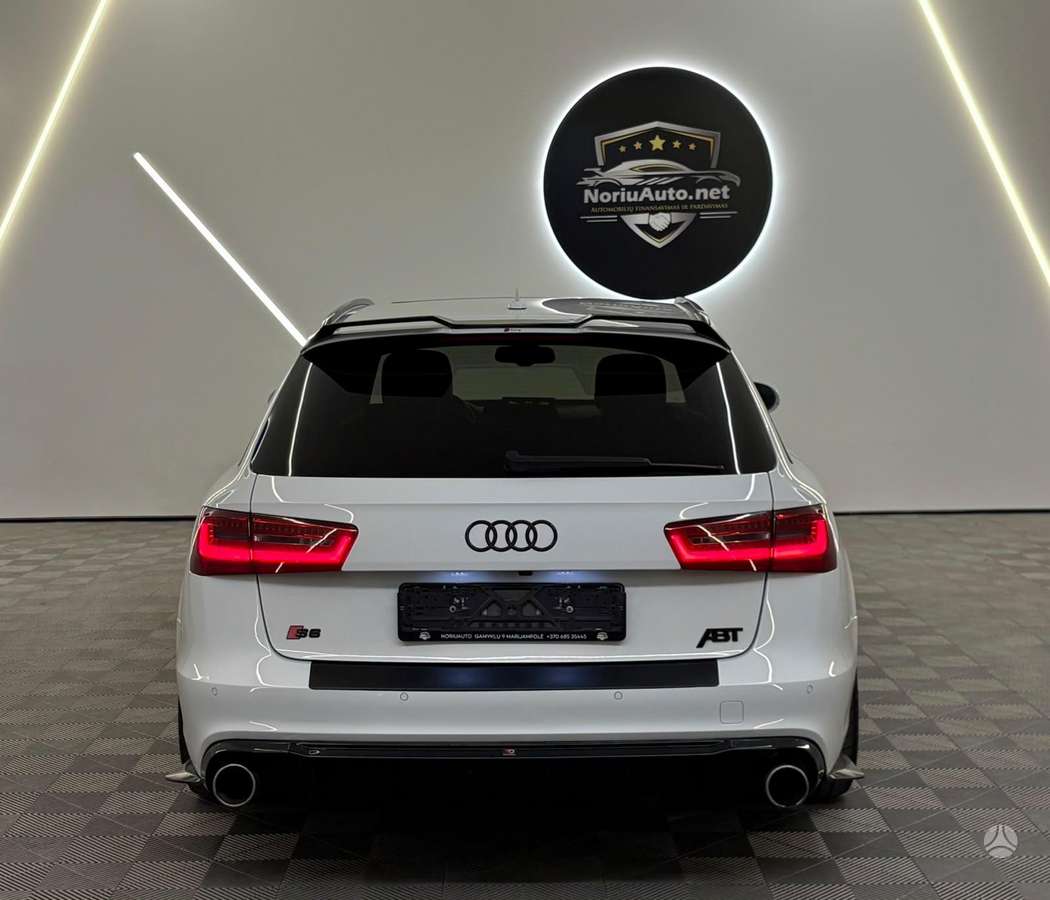 Audi A6, 3.0 l., wagon