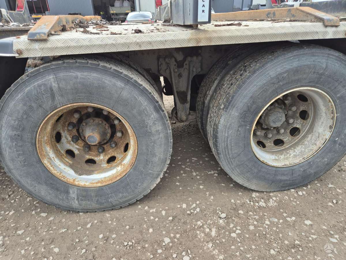 Scania R 520, timber trucks
