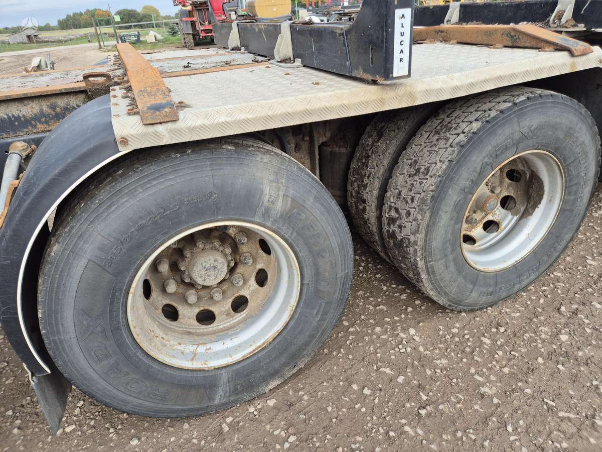 Scania R 520, timber trucks